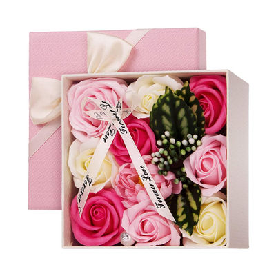 Искусственный розовый букет цветка мыла кладет 14.5cm*14.5cm*7.5cm в коробку для учителей